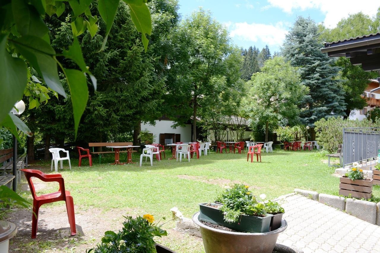 Casa Baldelli Hotel Toblach Buitenkant foto